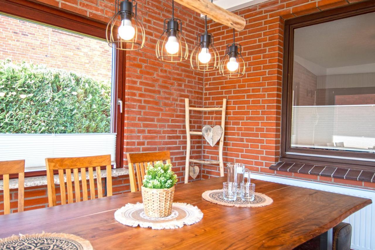 Grosses Ferienhaus Mit 4 Schlafzimmern Eutin Exterior foto